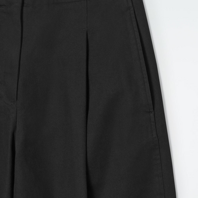 Cos Pleated Barrel-Leg Chinos