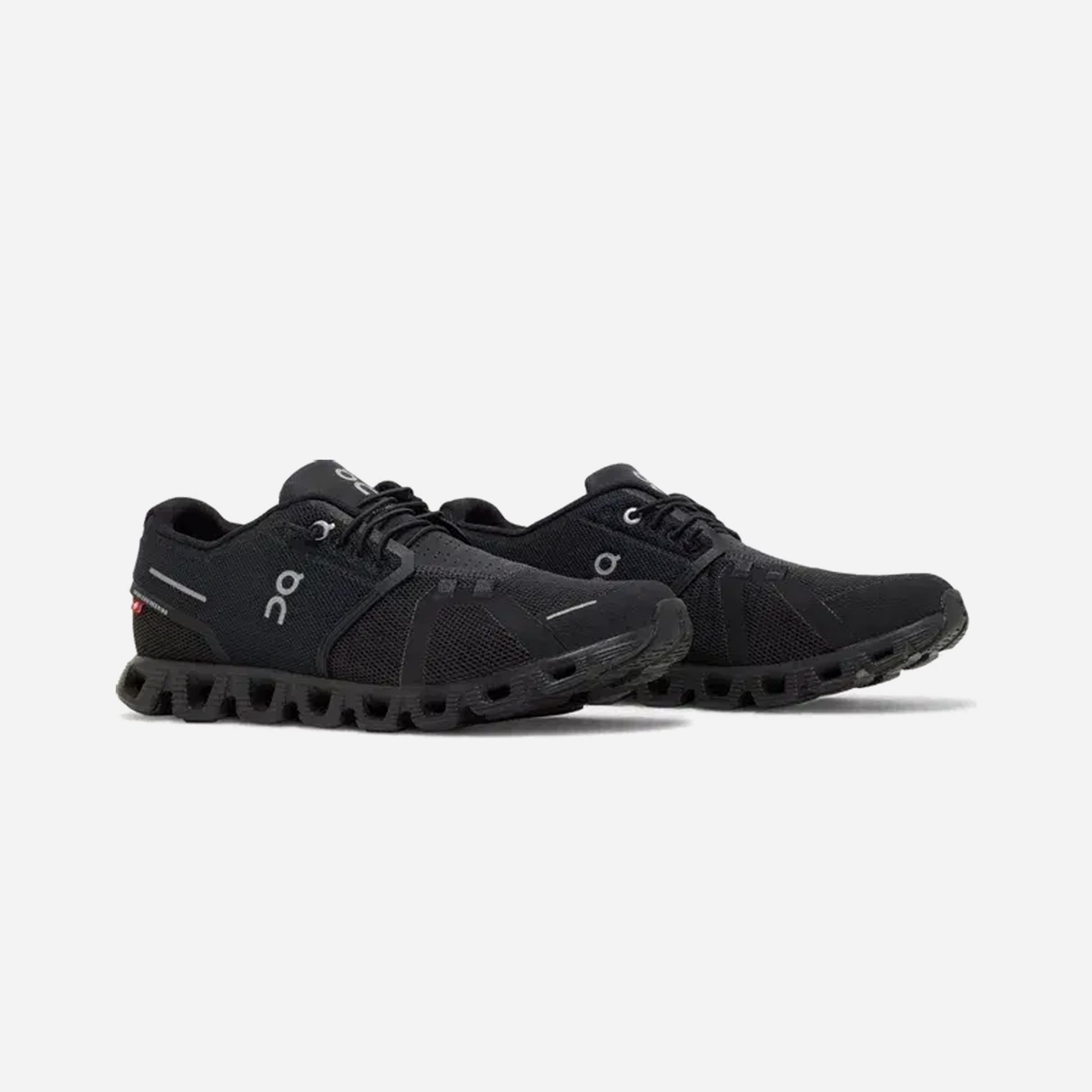 On Running Cloud 5 All Black