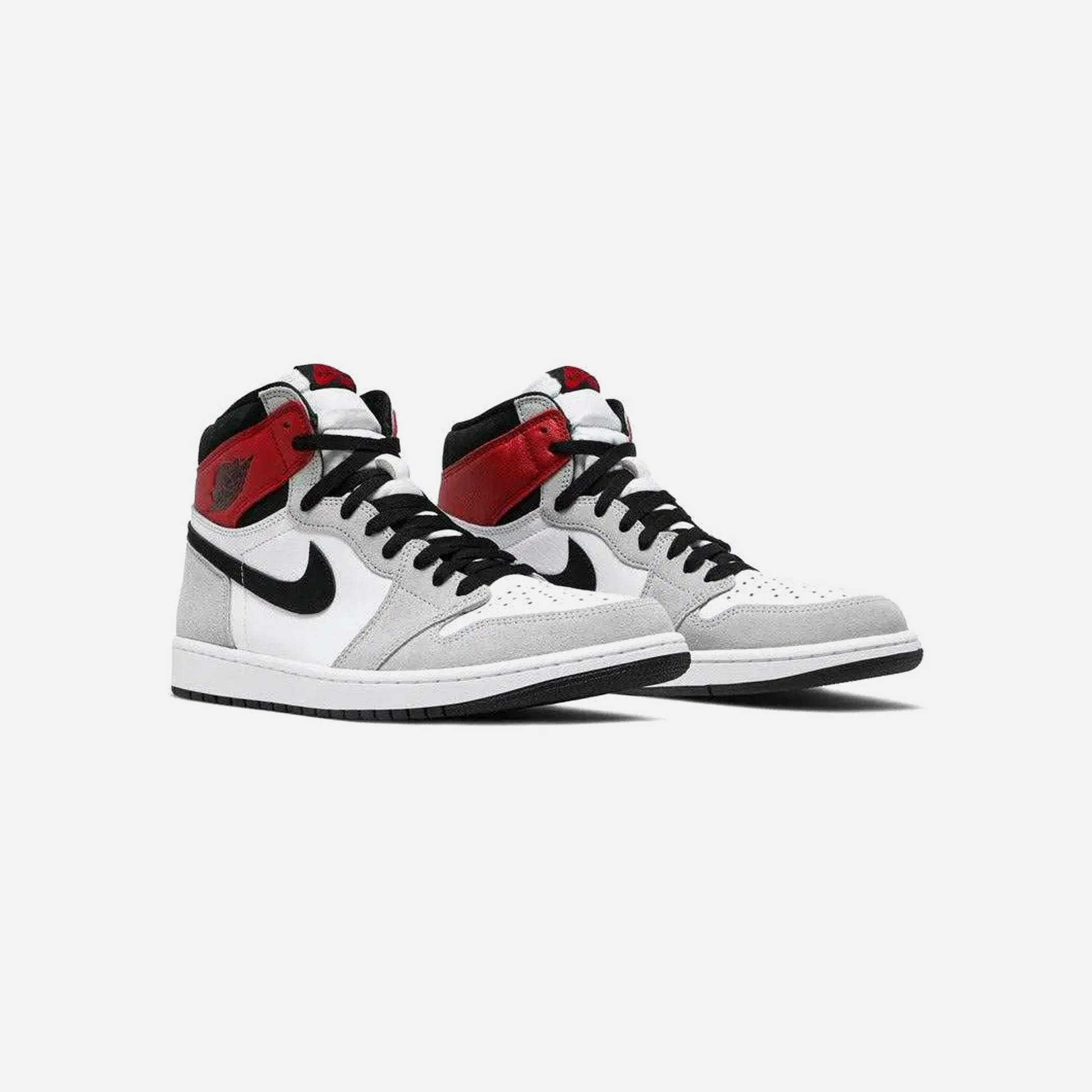 Nike Air Jordan 1 Retro High Light Smoke Grey