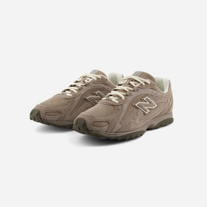 New Balance 204L Mushroom Arid Stone