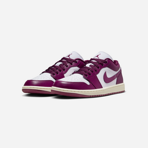 Nike Jordan 1 Low Bordeaux WMNS