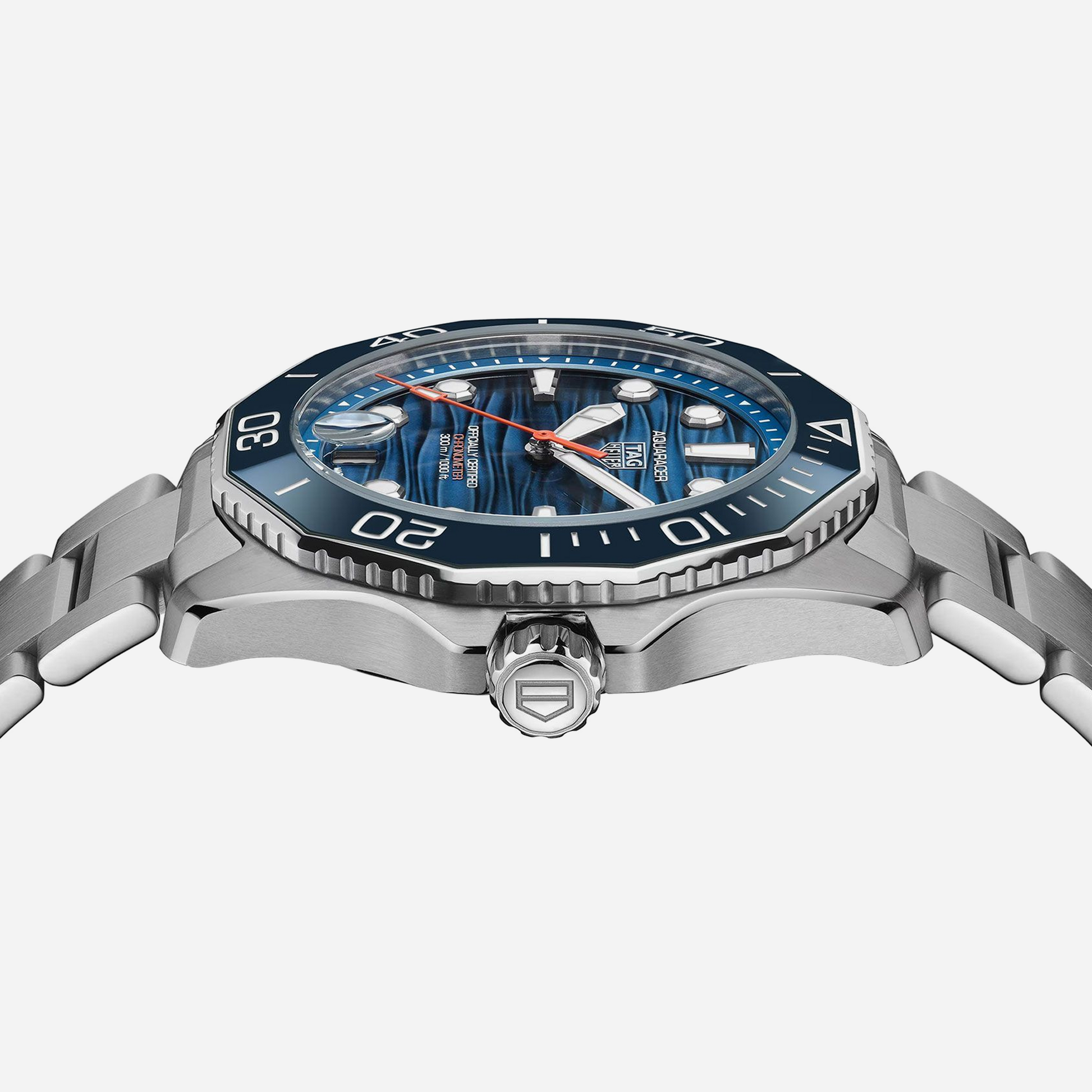 TAG HEUER ACQUARACER PROFESSIONAL 300 DATE WBP5111.BA0013