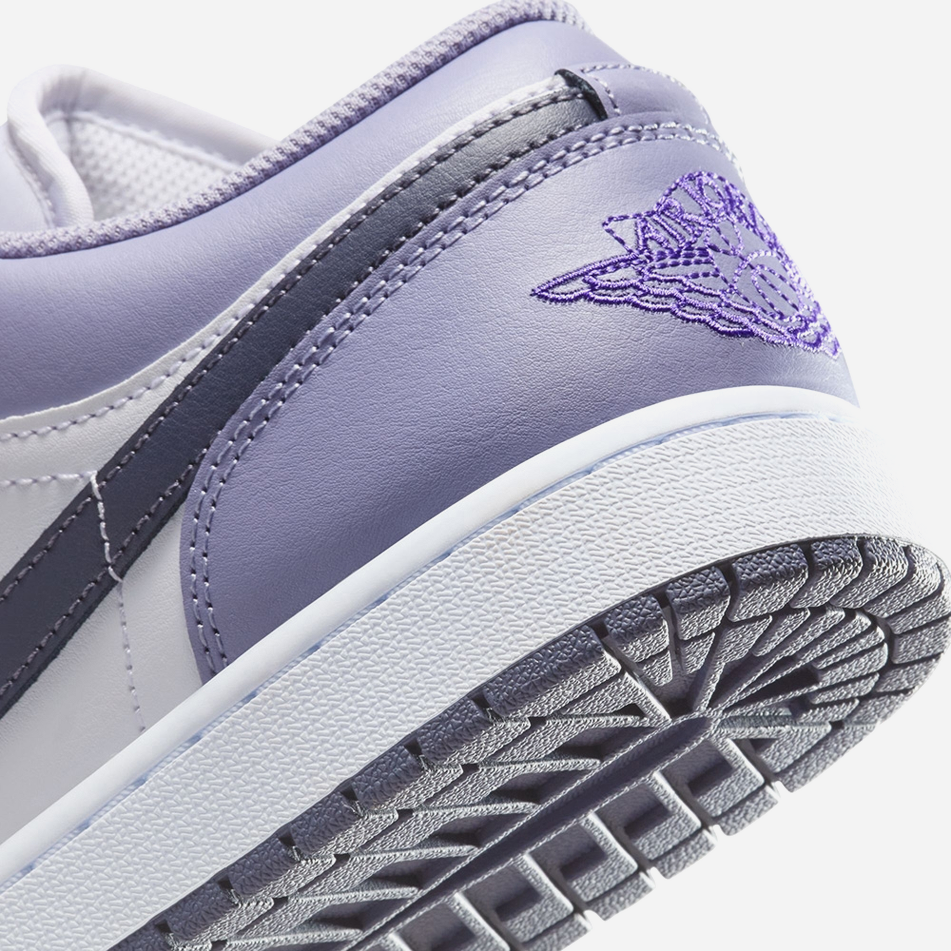 Nike Air Jordan 1 Low Purple Comet