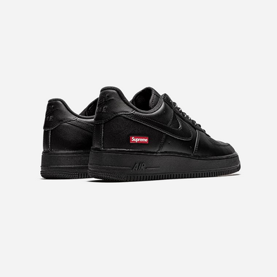 Nike Air Force 1 Low Supreme Black
