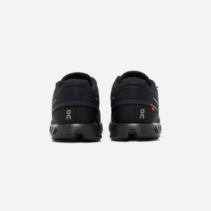 On Running Cloud 5 All Black