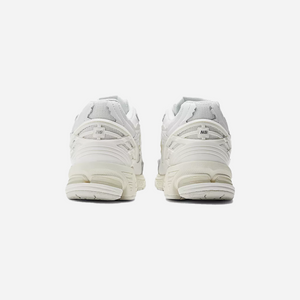 New Balance 1906D Protection Pack White