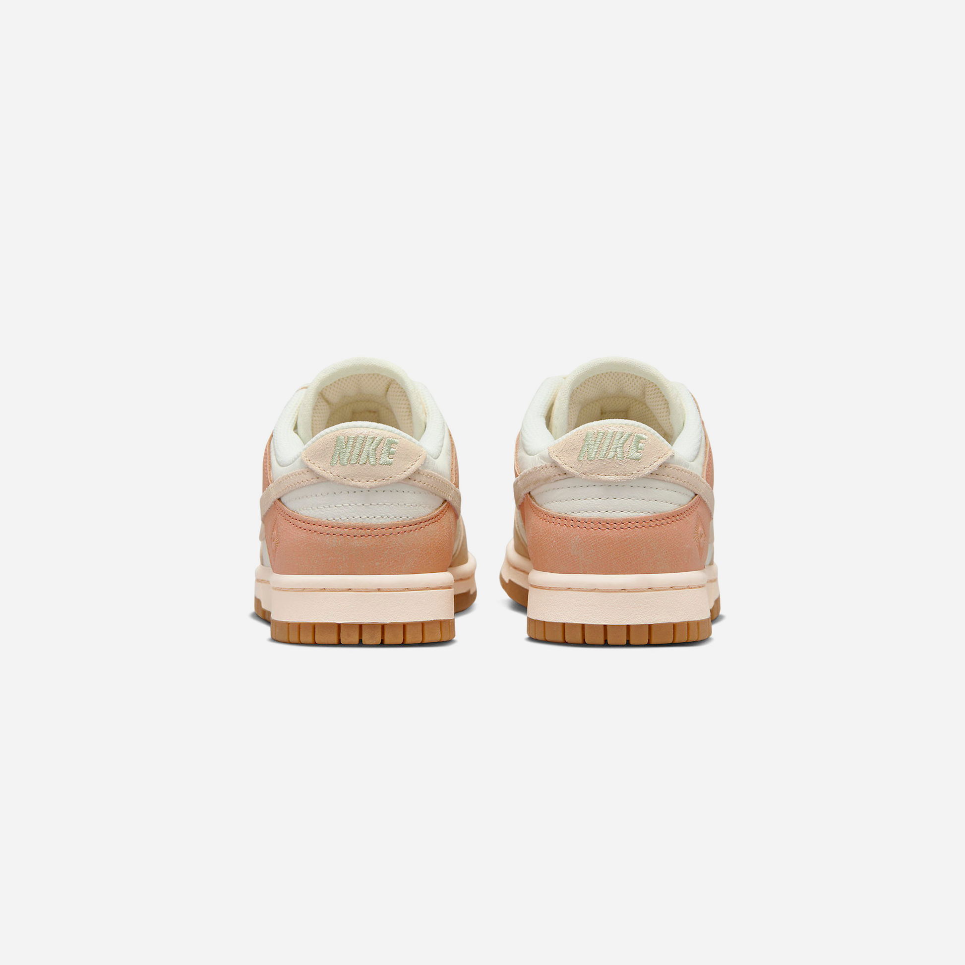 Nike Dunk Low Se Australia WMNS