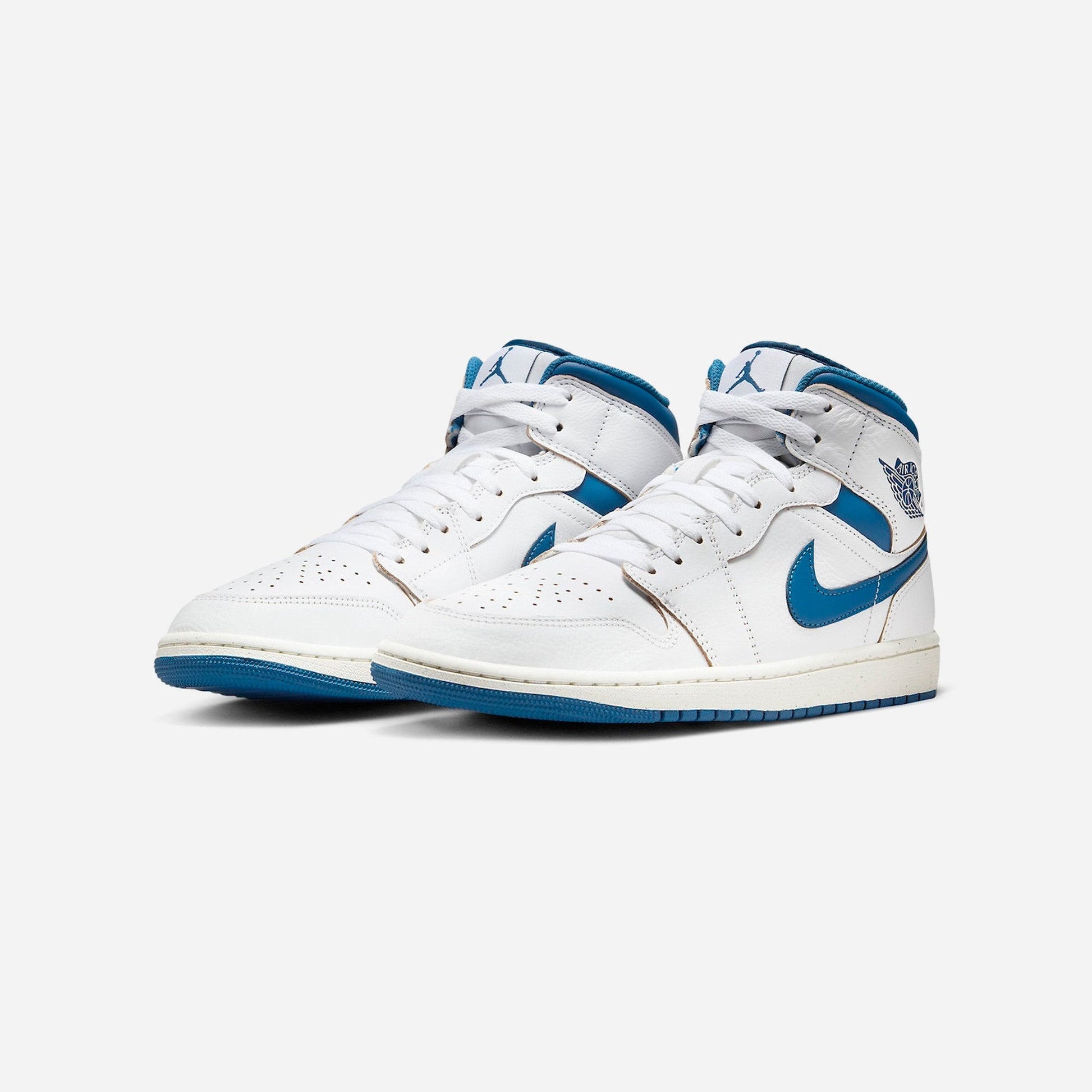 Nike Jordan 1 Mid SE Industrial Blue