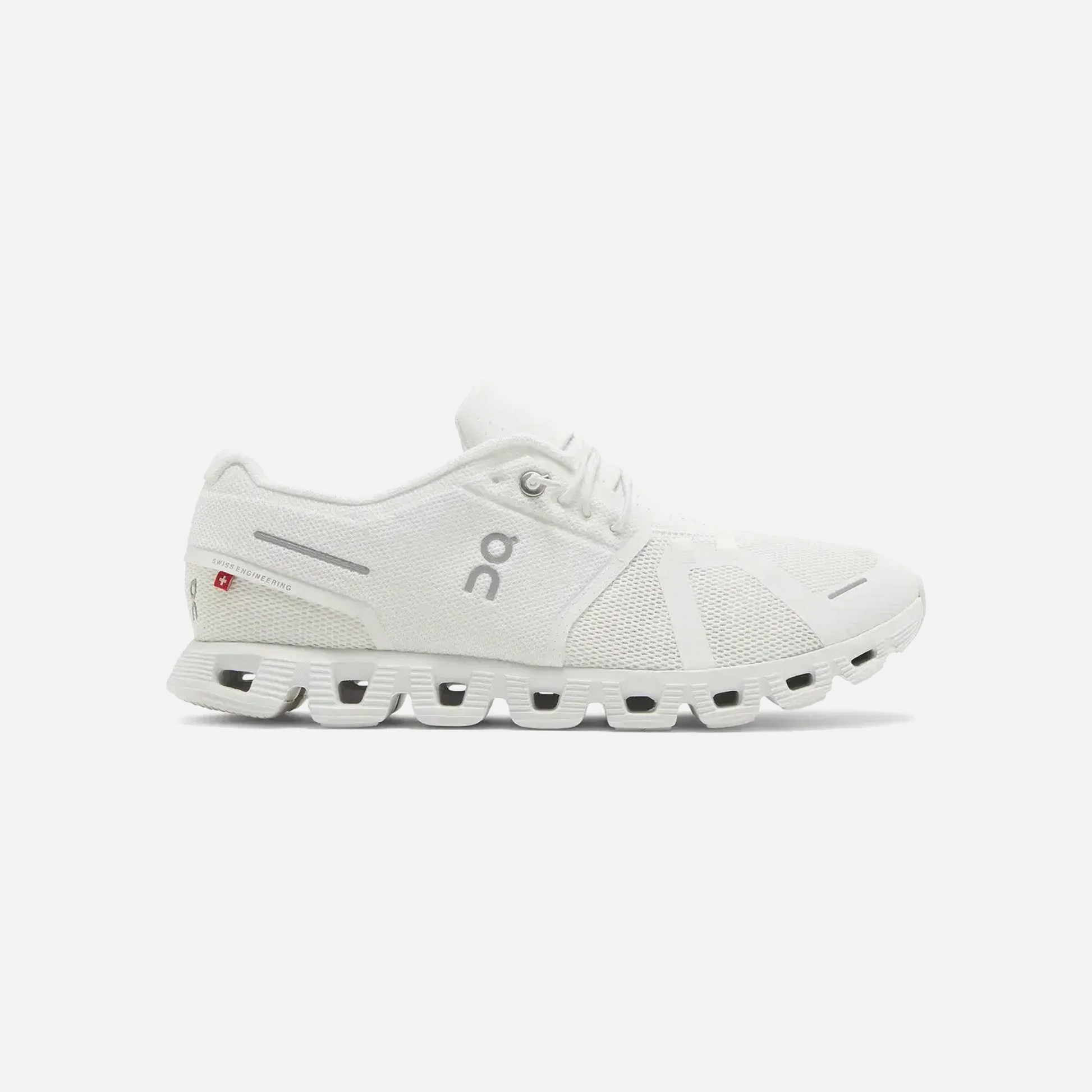 On Running Cloud 5 All White