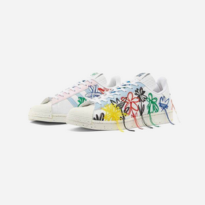 Superstar Sean Wotherspoon Superearth