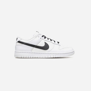 Nike Dunk Low Reverse Panda