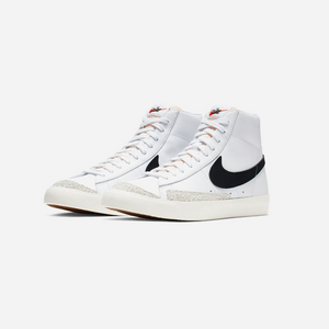Nike Men Blazer Mid '77 Vintage High-Top Basketball Shoes