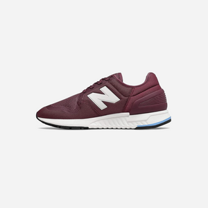New Balance Lace Up Running Shoes, Maroon WMNS