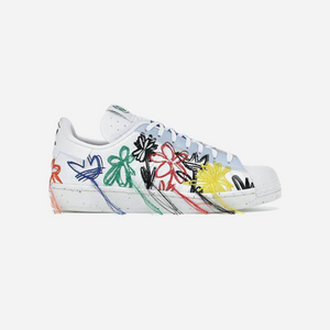 Superstar Sean Wotherspoon Superearth