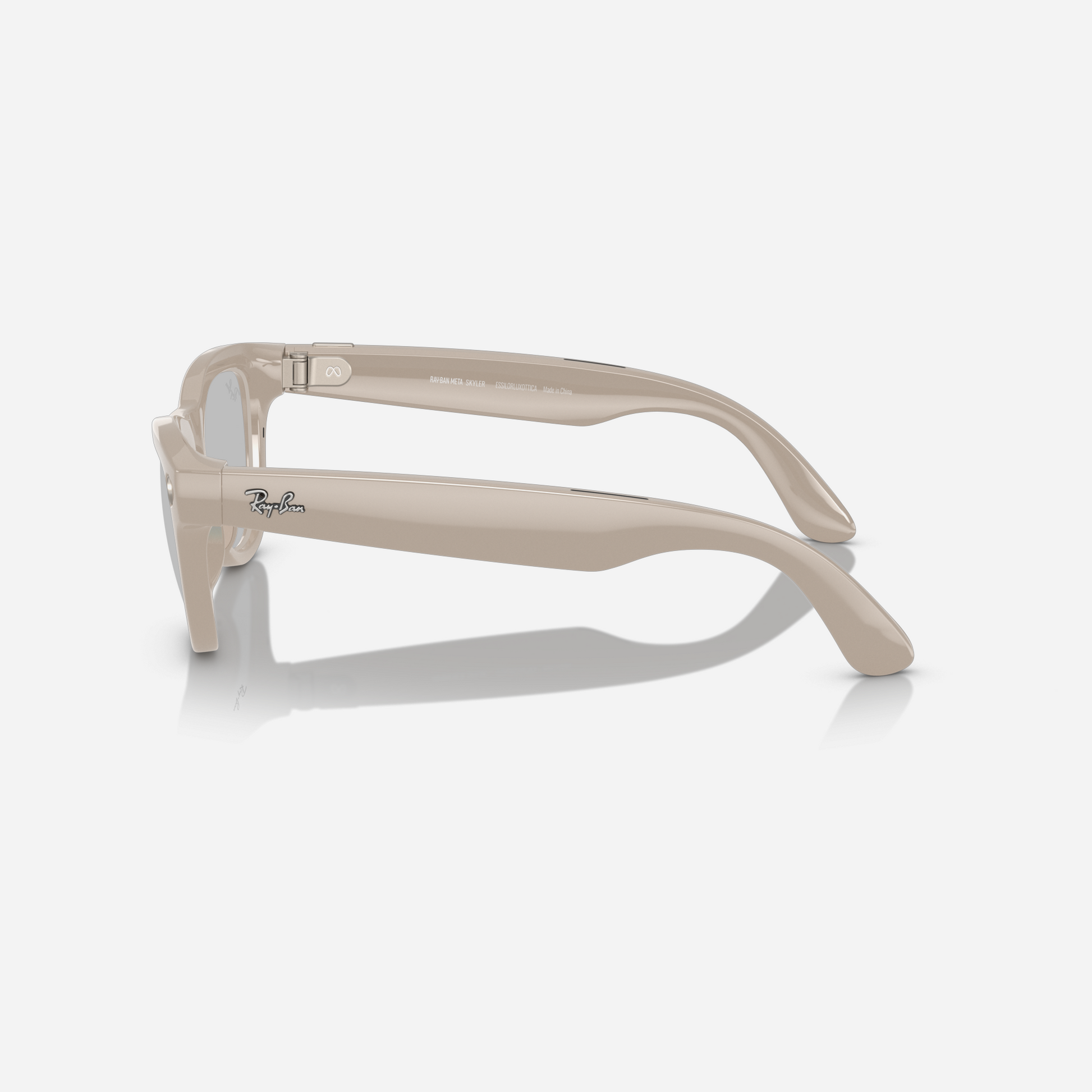 Ray-Ban Meta Skyler Chalk Grey Clear-Sapphire Transition Lens