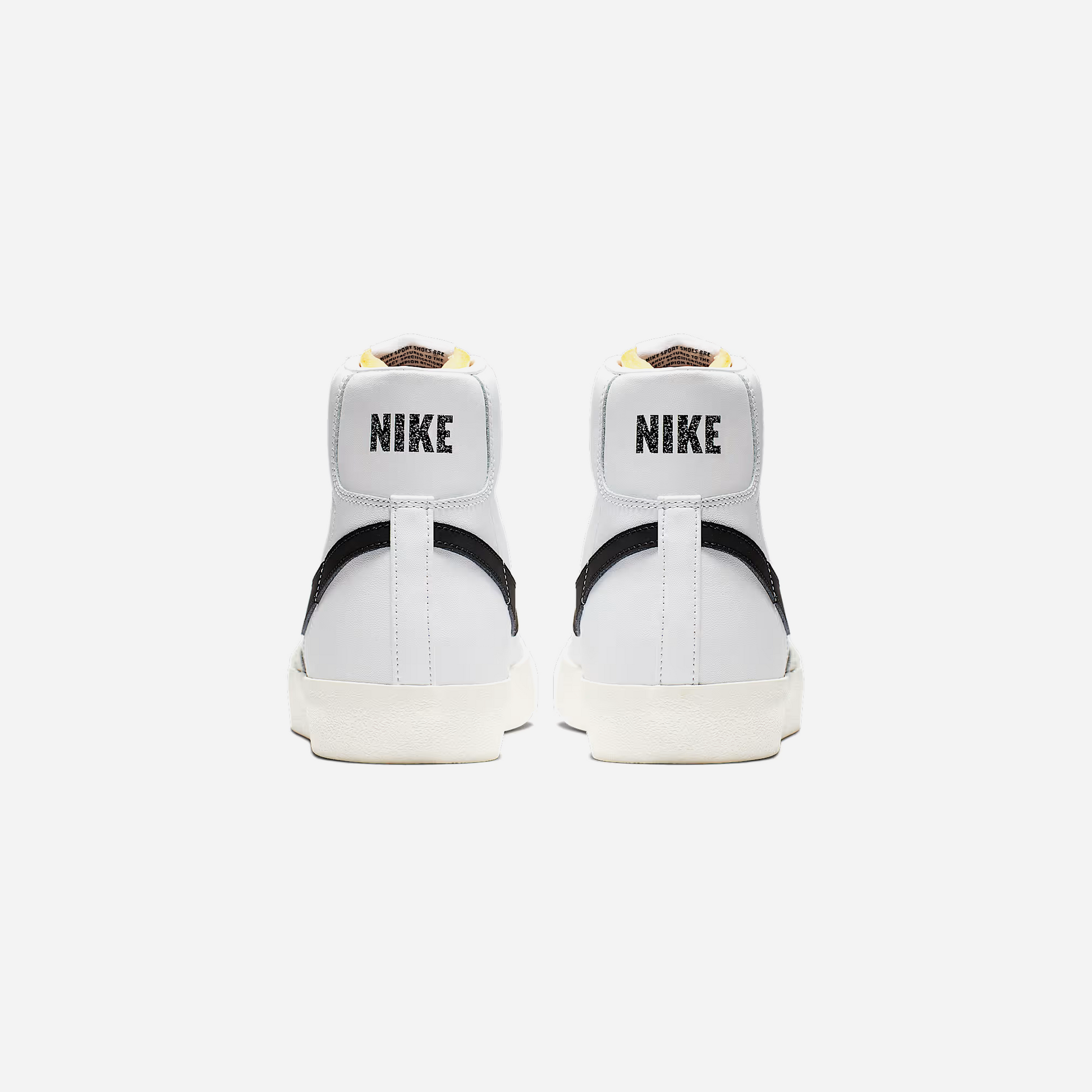Nike Men Blazer Mid '77 Vintage High-Top Basketball Shoes