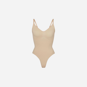 Skims Thong Bodysuit Seamless Sculpt