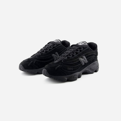 New Balance 1000 Black Cat
