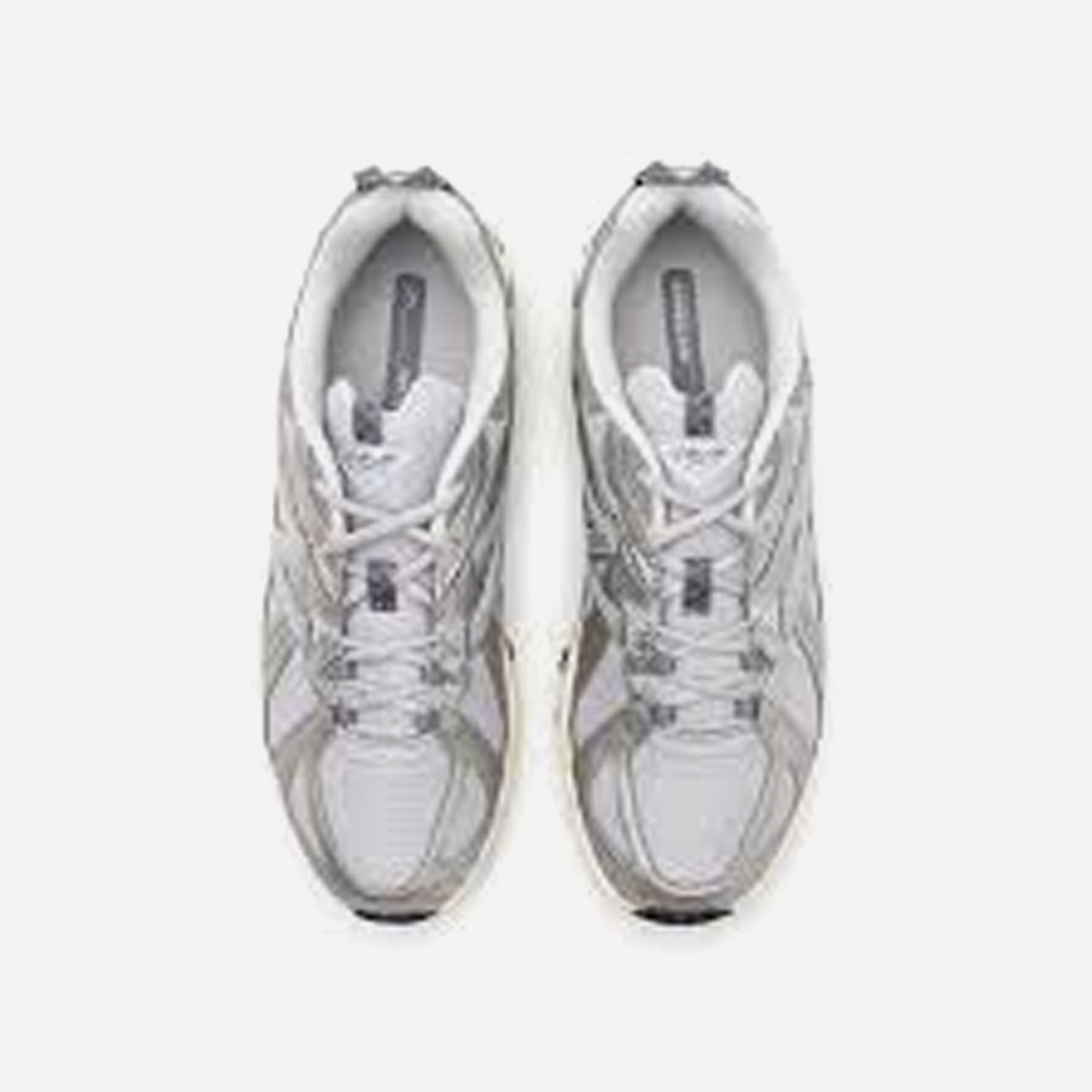 New Balance 610v1