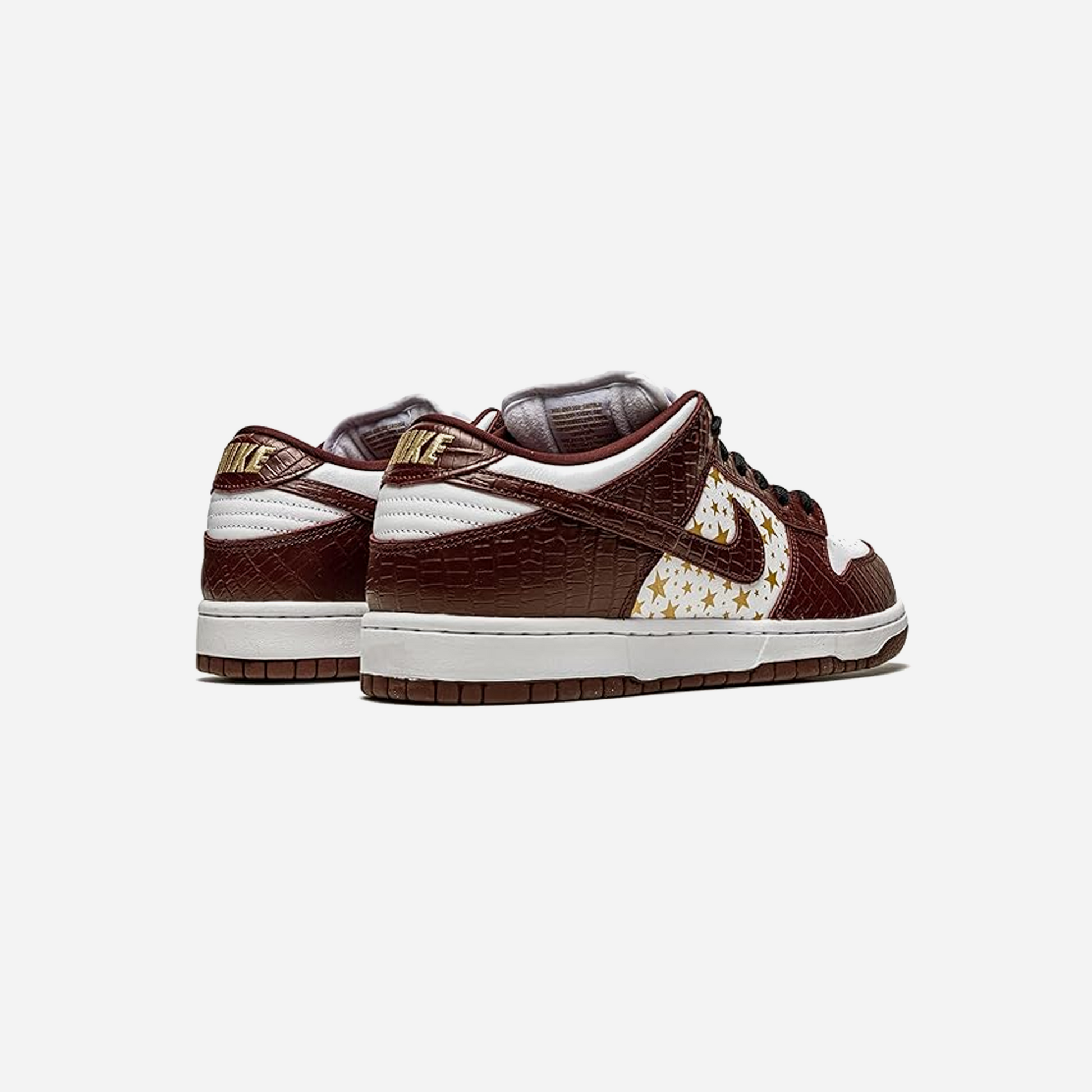 Nike SB Dunk Low Supreme Stars Barkroot Brown (2021)