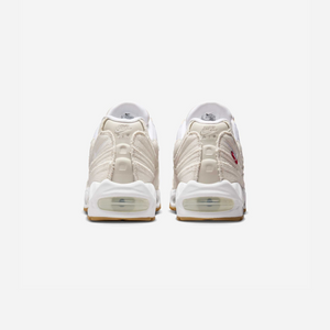 Nike x Levi's Air Max 95 OG Light Orewood Brown