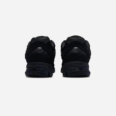 New Balance 2002R Triple Black Suede