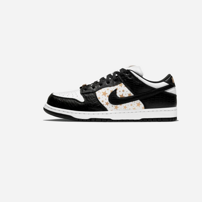 SB DUNK LOW SUPREME STARS BLACK