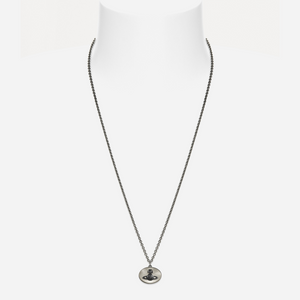 Vivienne Westwood Man. Eliza Pendant Necklace Ruthenium / Grey, White Mop