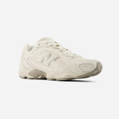 New Balance 204L Timberwolf Linen