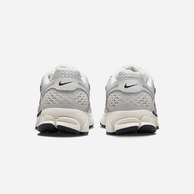Nike Air Zoom Vomero 5 'Photon Dust Metallic Silver' WMNS