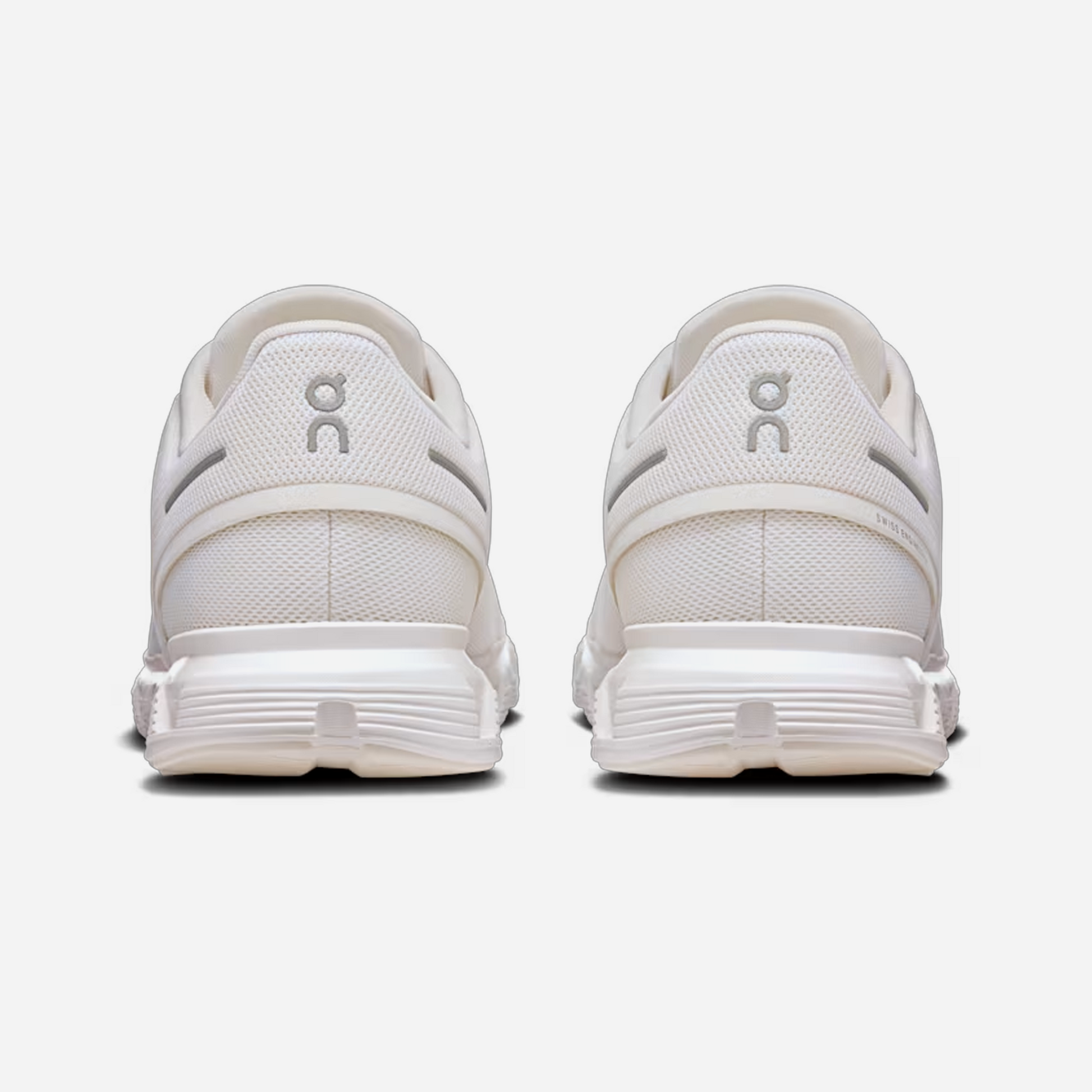 ON Running Cloud 6 White White