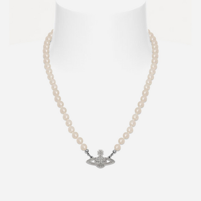 Vivienne Westwood Man. Mini Bas Relief Pearl Necklace
