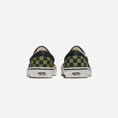 Vans Classic Slip-On Checkerboard Shoe Black / Loden Green
