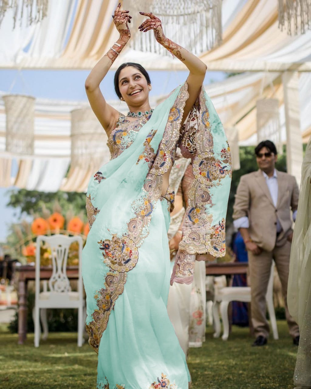 Organza Beautifull Thread Embroidery work Saree