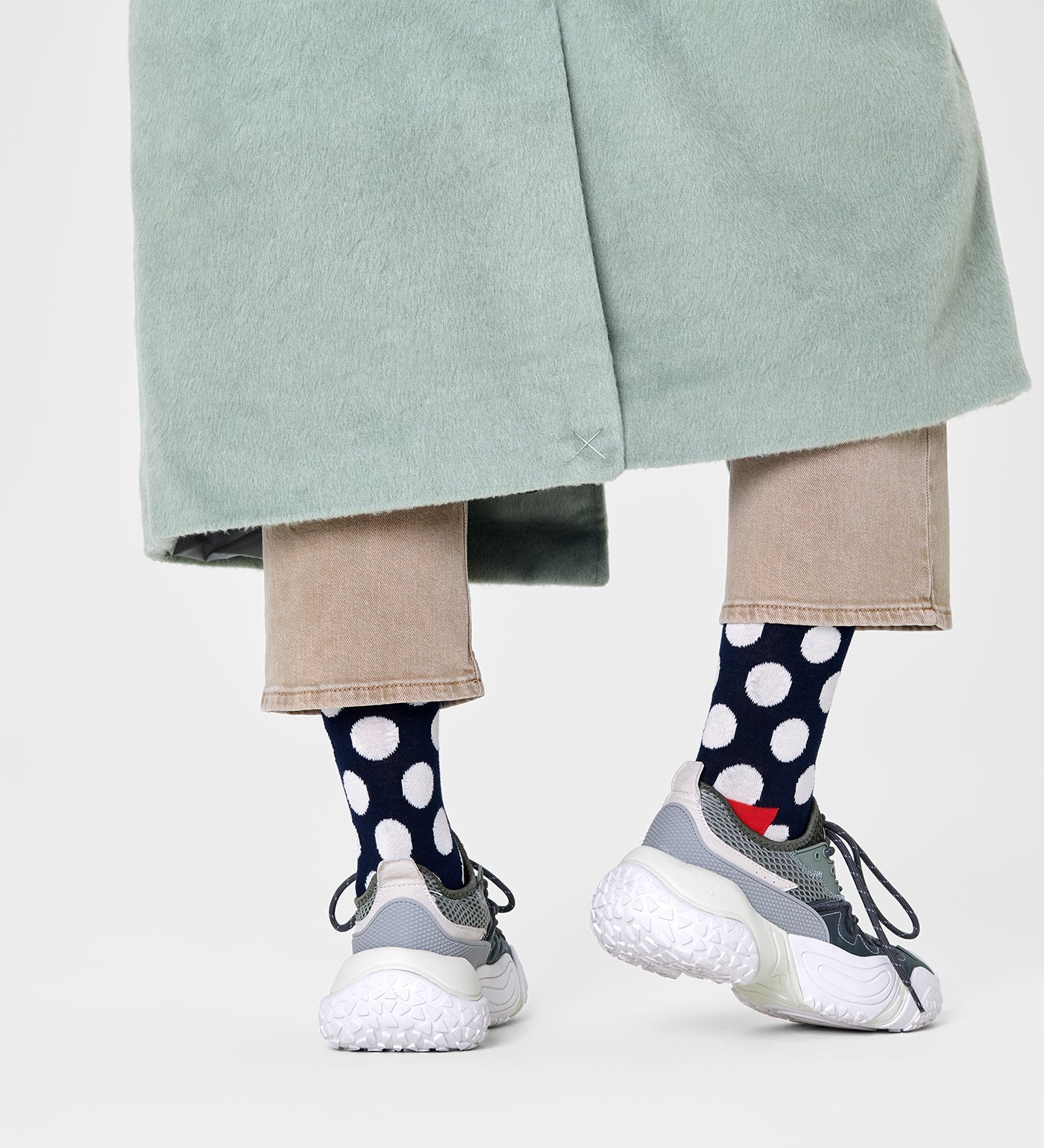 Happy Socks Unisex Big Dot Crew Length Socks for Women and Men