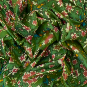 Green Handwoven Benarasi Silk Saree With Tie & Dye Motifs & Pink Zari Border, Pallu-Green