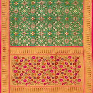 Green Handwoven Benarasi Silk Saree With Tie & Dye Motifs & Pink Zari Border, Pallu-Green