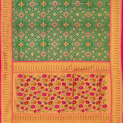 Green Handwoven Benarasi Silk Saree With Tie & Dye Motifs & Pink Zari Border, Pallu-Green