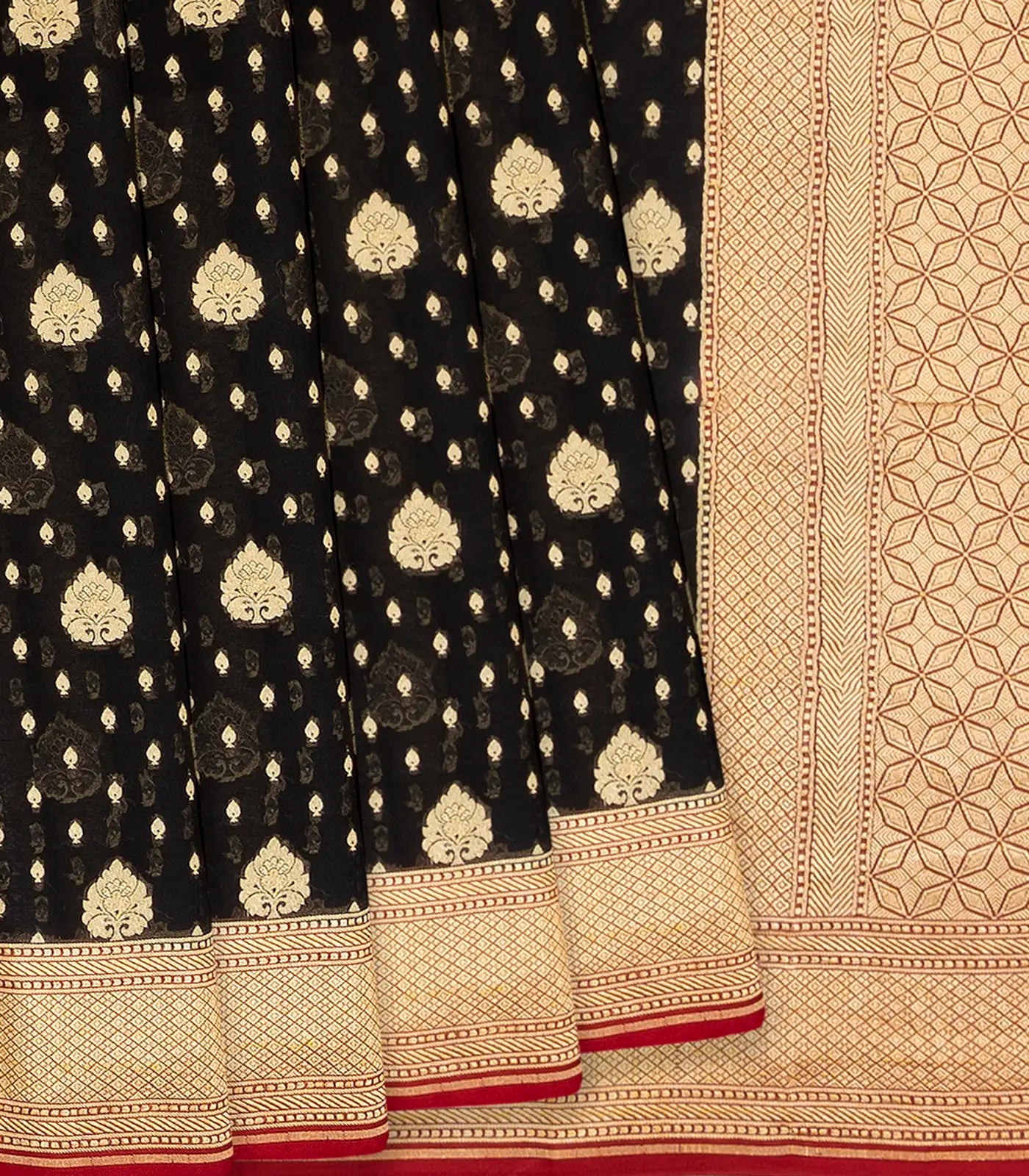 Black Handwoven Banarasi Khaddi Georgette Saree With Maroon Border-Black