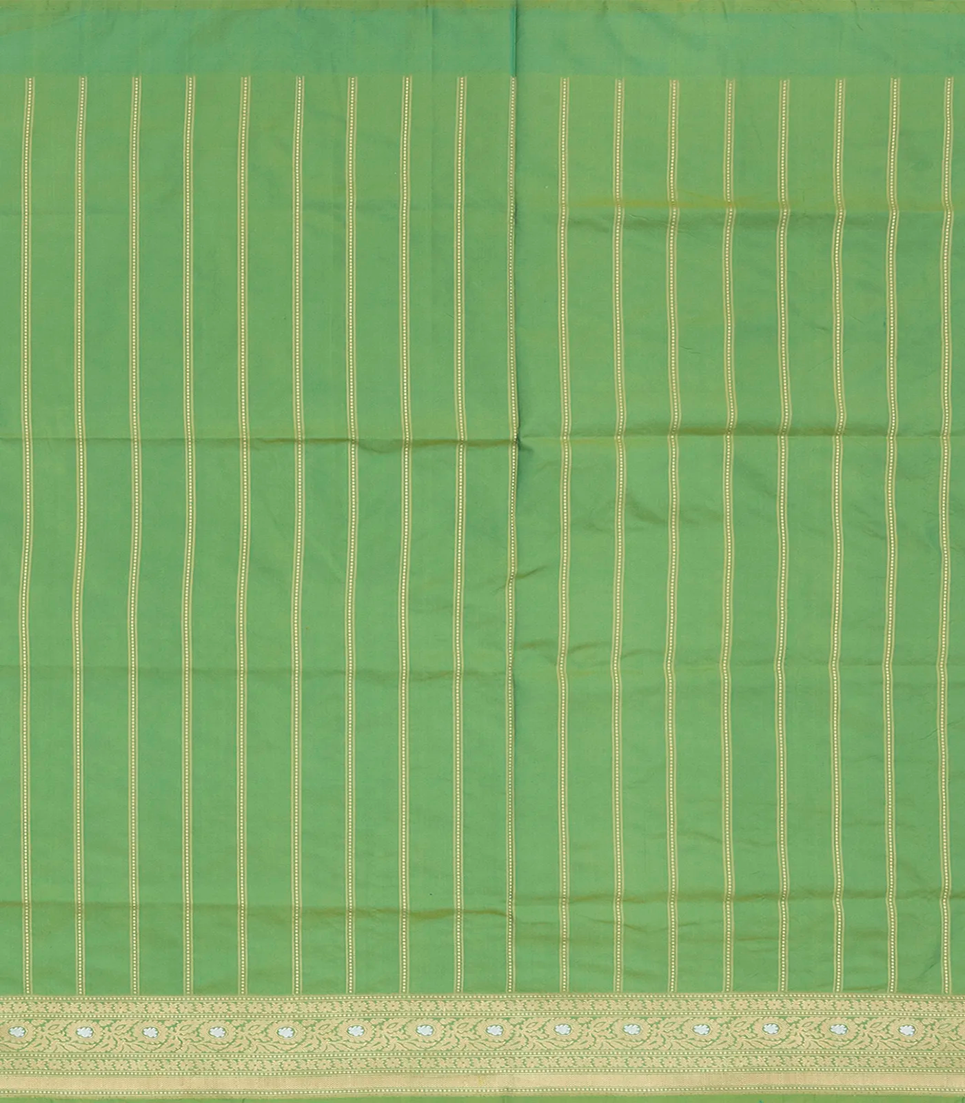 Turquoise Handloom Banarasi Silk Saree With Floral & Corner Paisley Motifs-Turquoise