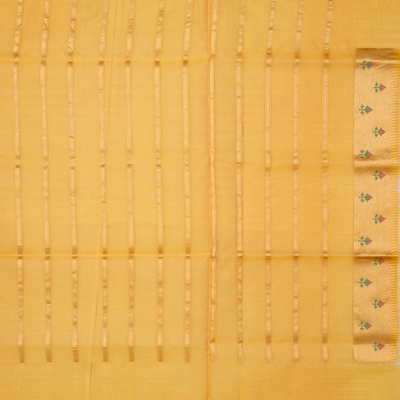 Light Peach Handloom Banarasi Kora Silk Saree With Chevron Motifs-Light Peach