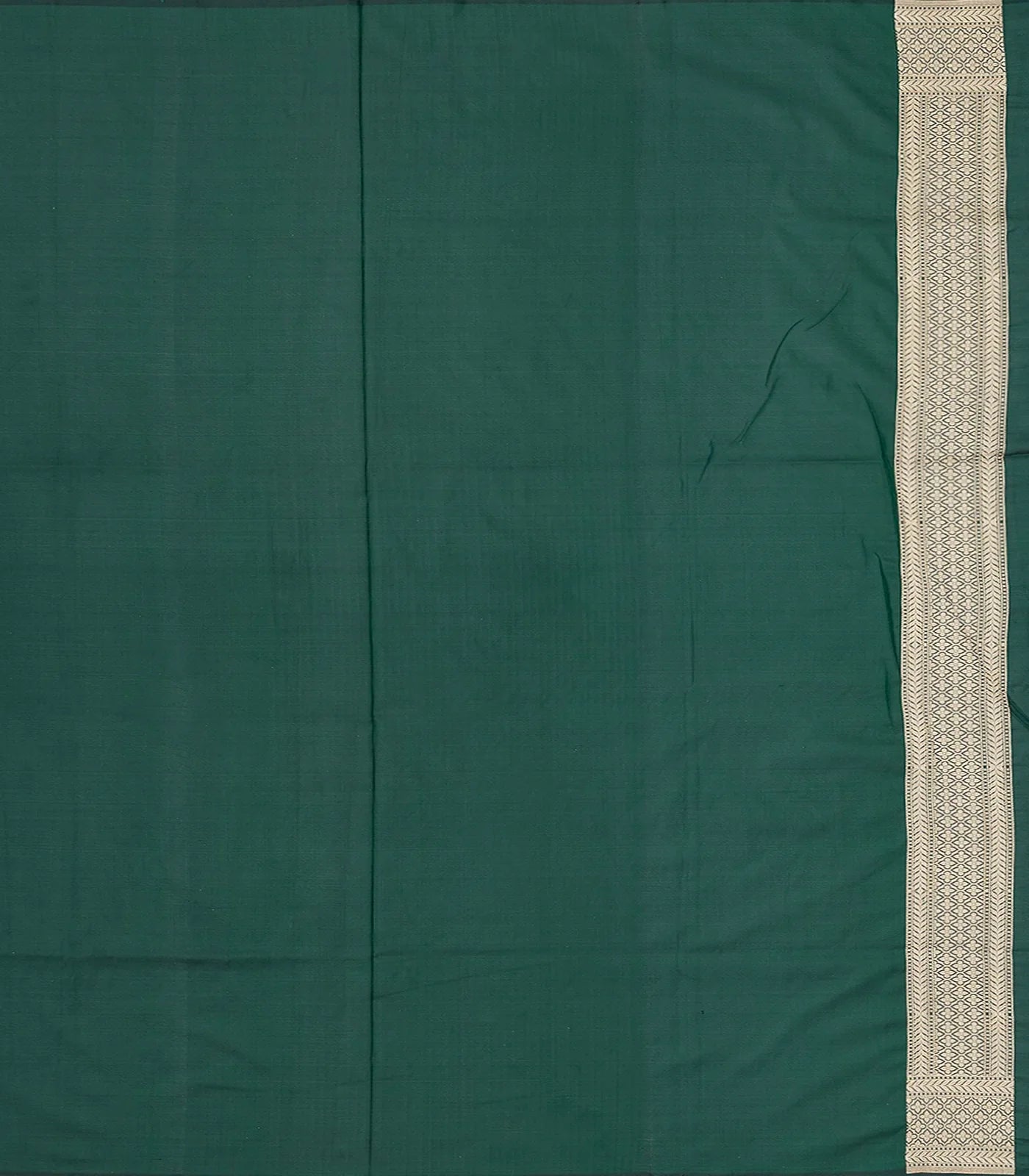 Bottle Green Handloom Banarasi Silk Saree With Floral Vine Motifs-Bottle Green