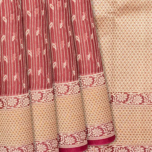 Crimson Handwoven Banarasi Organza Saree With Leaf Motifs-Crimson