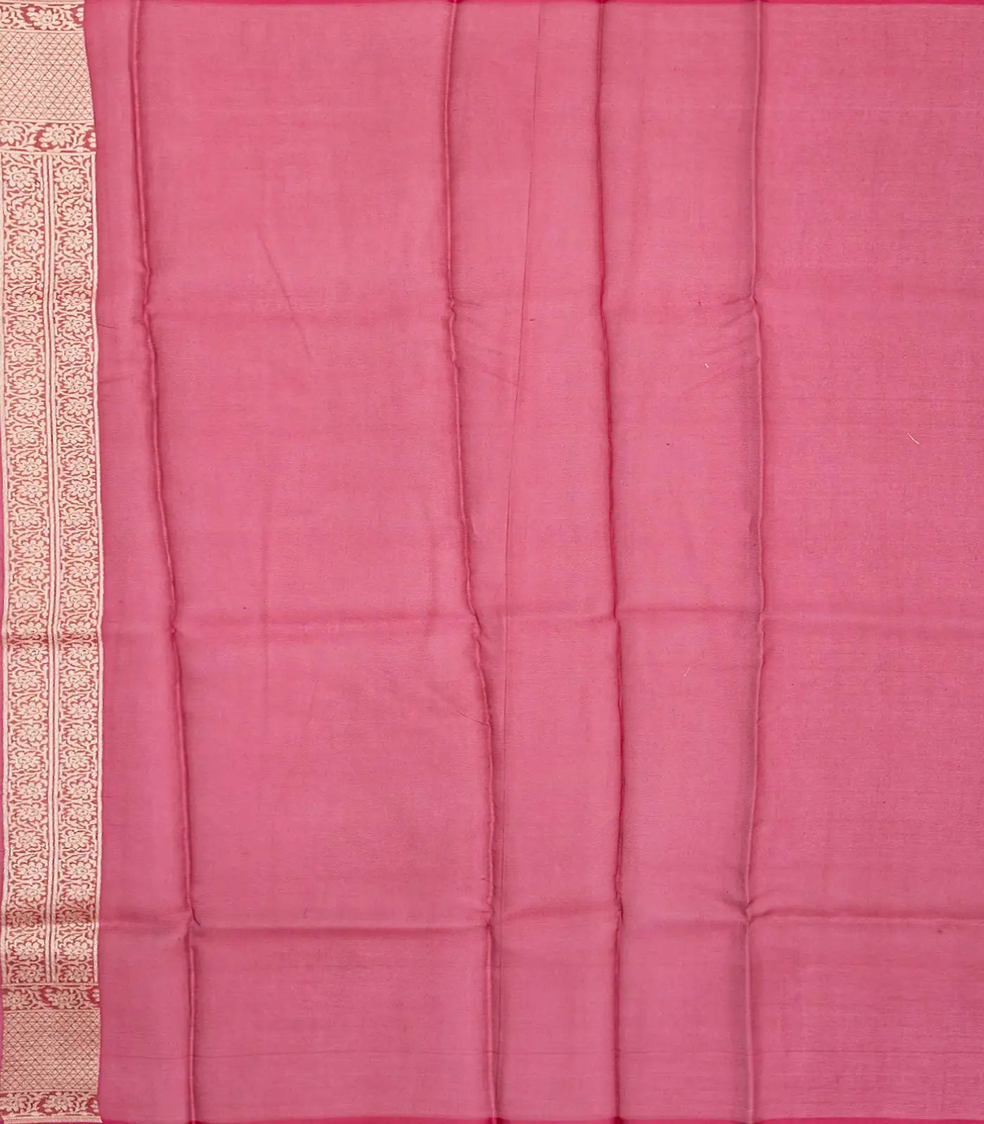 Crimson Handwoven Banarasi Organza Saree With Leaf Motifs-Crimson