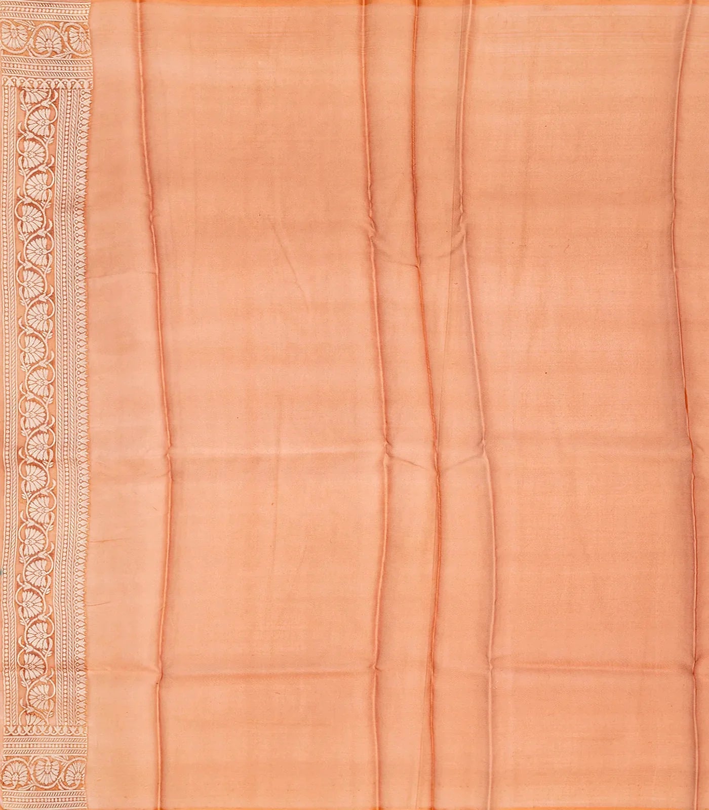 Orange Handwoven Banarasi Organza Rangkat Saree With Floral Motifs-Orange