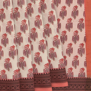 Off White Handwoven Bengal Cotton Saree With Flower Motifs & Contrast Peach Border & Pallu-Off White
