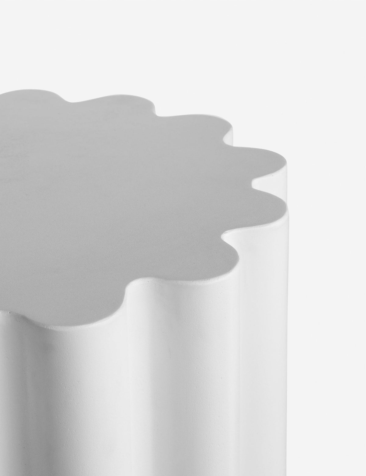 Dylana Indoor / Outdoor Side Table