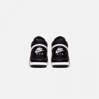 Nike | FLIGHT LEGACY