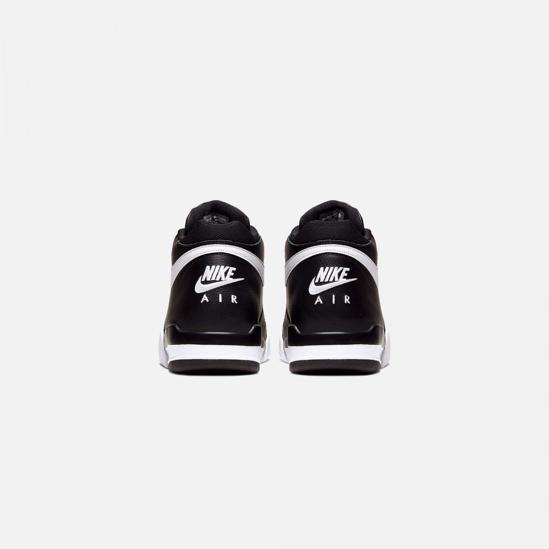 Nike | FLIGHT LEGACY