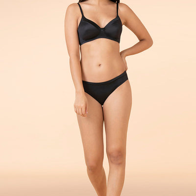 Satin Edge Padded Non-wired T-shirt Bra - Black